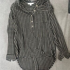 Beachlunchlounge Black and Cream Checkered Women's Top